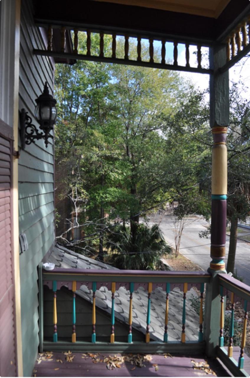 The Mardi Gras House Bed & Breakfast โมบิล ภายนอก รูปภาพ
