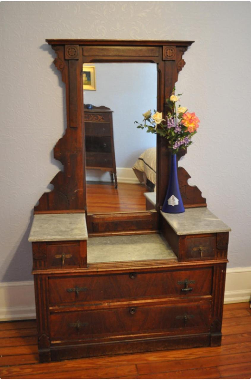 The Mardi Gras House Bed & Breakfast โมบิล ภายนอก รูปภาพ